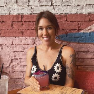 Meet your Posher, Lizzy